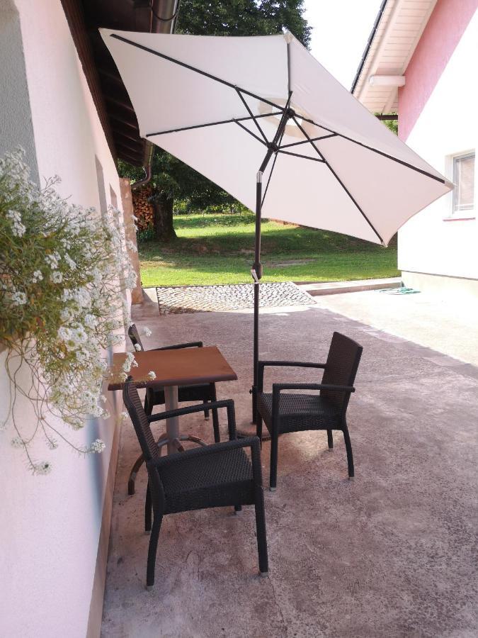 Apartment Igor - Holiday Home Ostarije Exteriör bild
